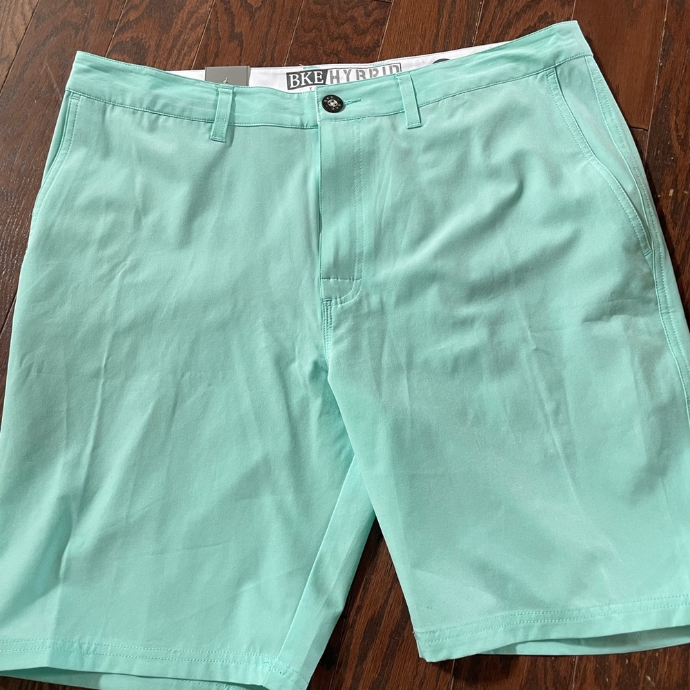 BKE Men's Mint Green Hybrid Shorts